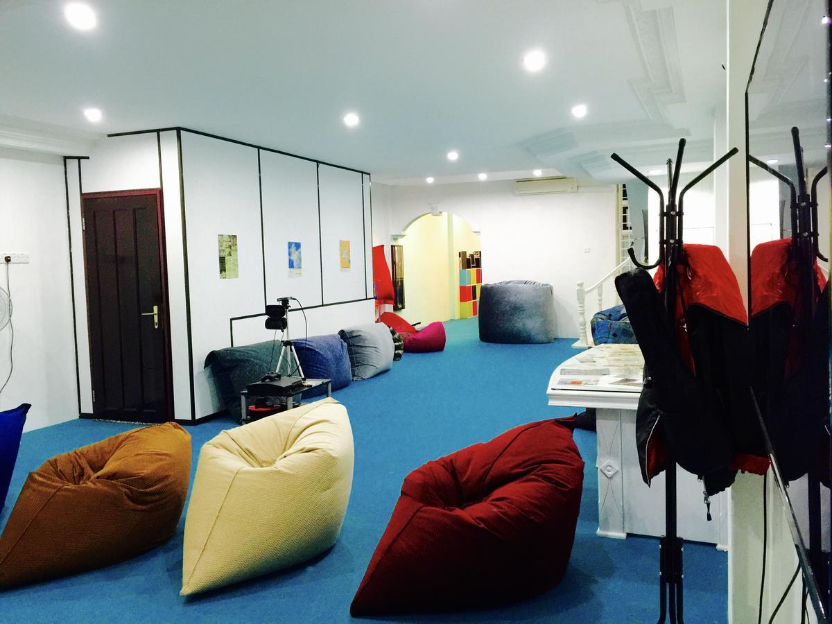 Edm Space Ipoh Buitenkant foto
